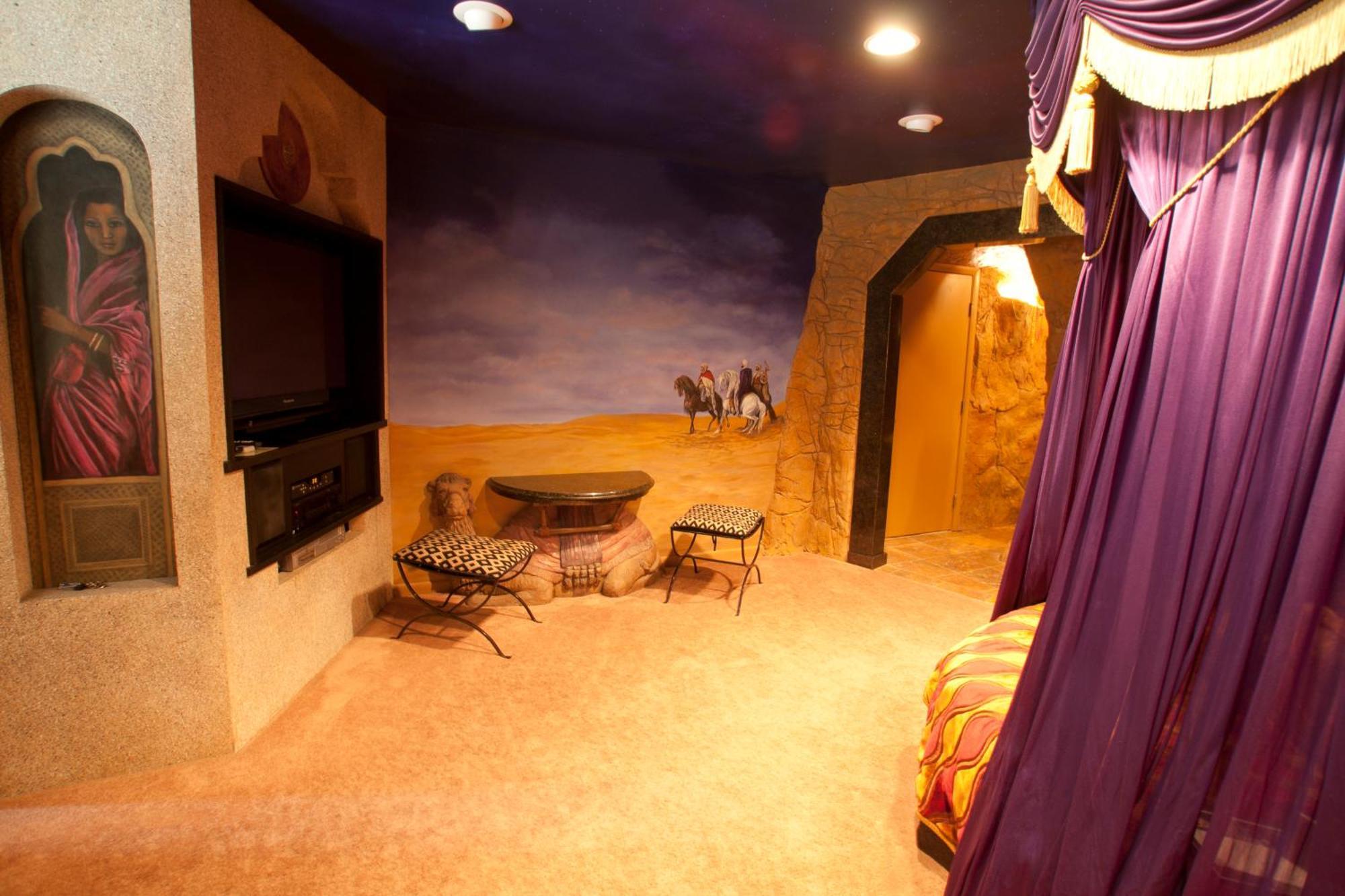 Black Swan Inn Luxurious Theme Rooms ポカテッロ 部屋 写真